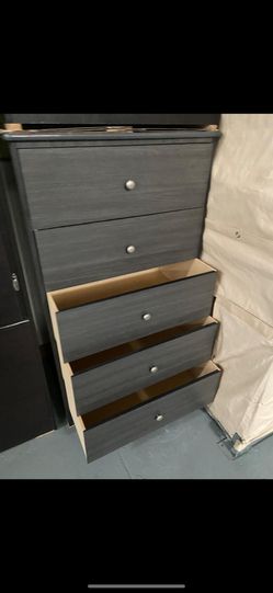 Dresser 5 Drawer 