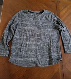 🩶 St. John’s Bay Women’s Large Gray Heathered V-Neck Pullover Sweater