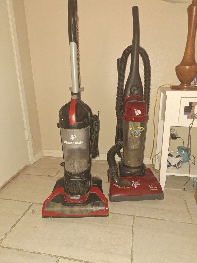 Dirt Devil, Bagless Vaccum