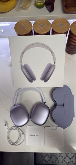 Apple AirPods Max 2nd generation USB-C Purple. (Noise cancelling)