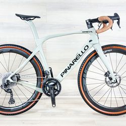 Pinarello Grevil GRX di2, Size - 55, Carbon Gravel bike, carbon wheels