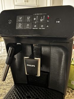 Philips 1200 Series Fully Automatic Espresso Machine (EP1220/04) Frother Grinder