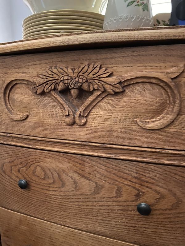 Versailles Oakwood Dressers ,night stand for Sale in Hemet, CA - OfferUp