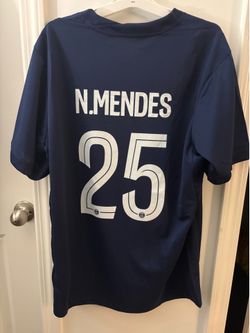 medium 25/26 PSG home jersey Nuno mendes Size medium