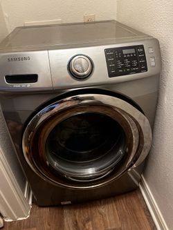 Samsung Steam VRT Front-Load Washer & Dryer Set