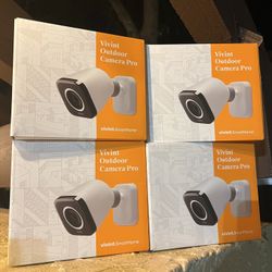 4x Vivint Outdoor Camera Pro (Gen1)