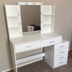 Makeup Vanity 