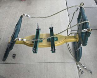 Swing Dual Ride Glider