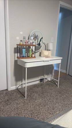 Makeup Desk