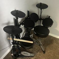 Electronic Drum Set (Alesis)