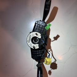2004 Honda Civic steering column switch and clock spring assembly (2001–2005)