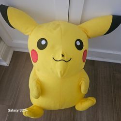 Large Pokémon Pikachu Plush Toy (Jumbo/18"+)