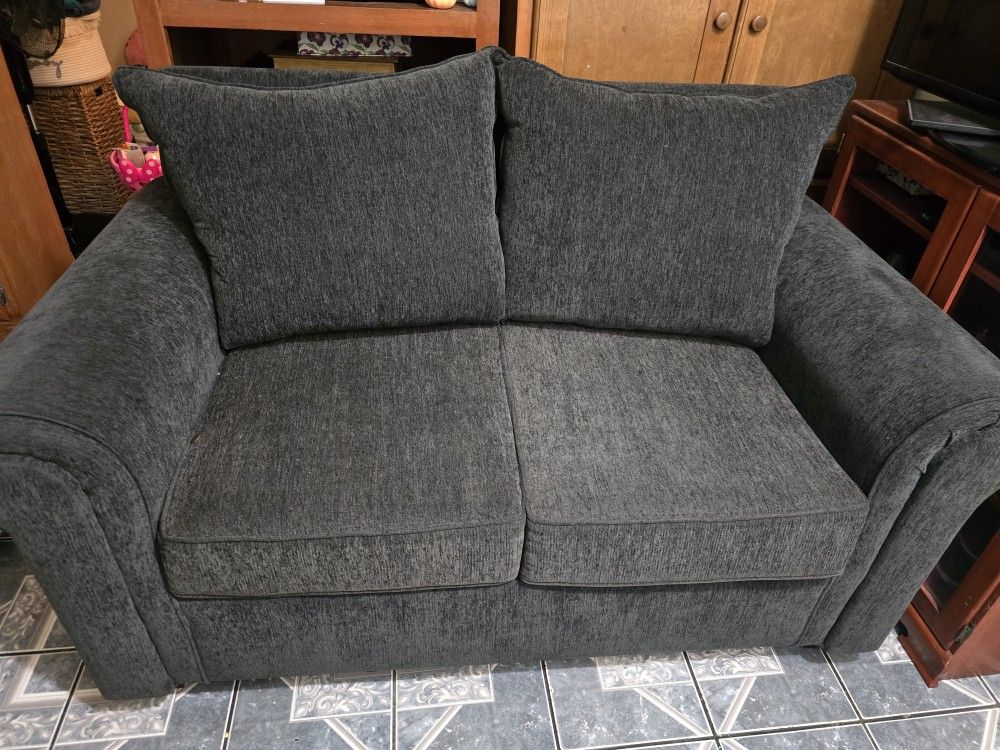 Gray Love Seat 