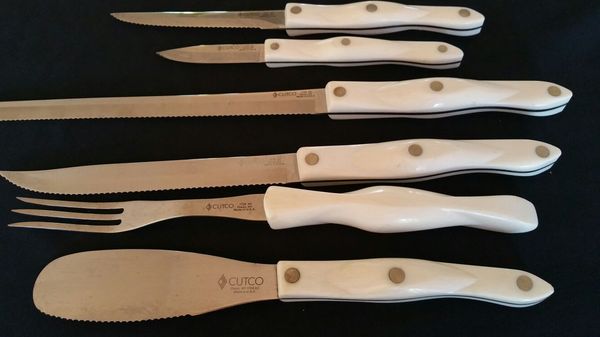 white cutco knife set