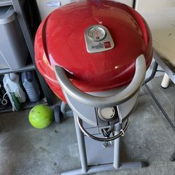 Charbroil Electric Grill