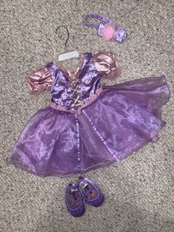 Disney Store Rapunzel baby costume (6 to 12 months)