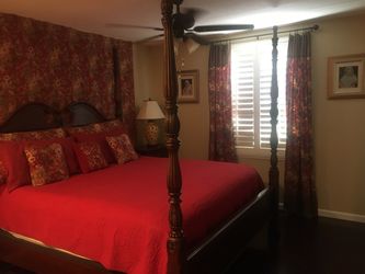 King size bedroom set