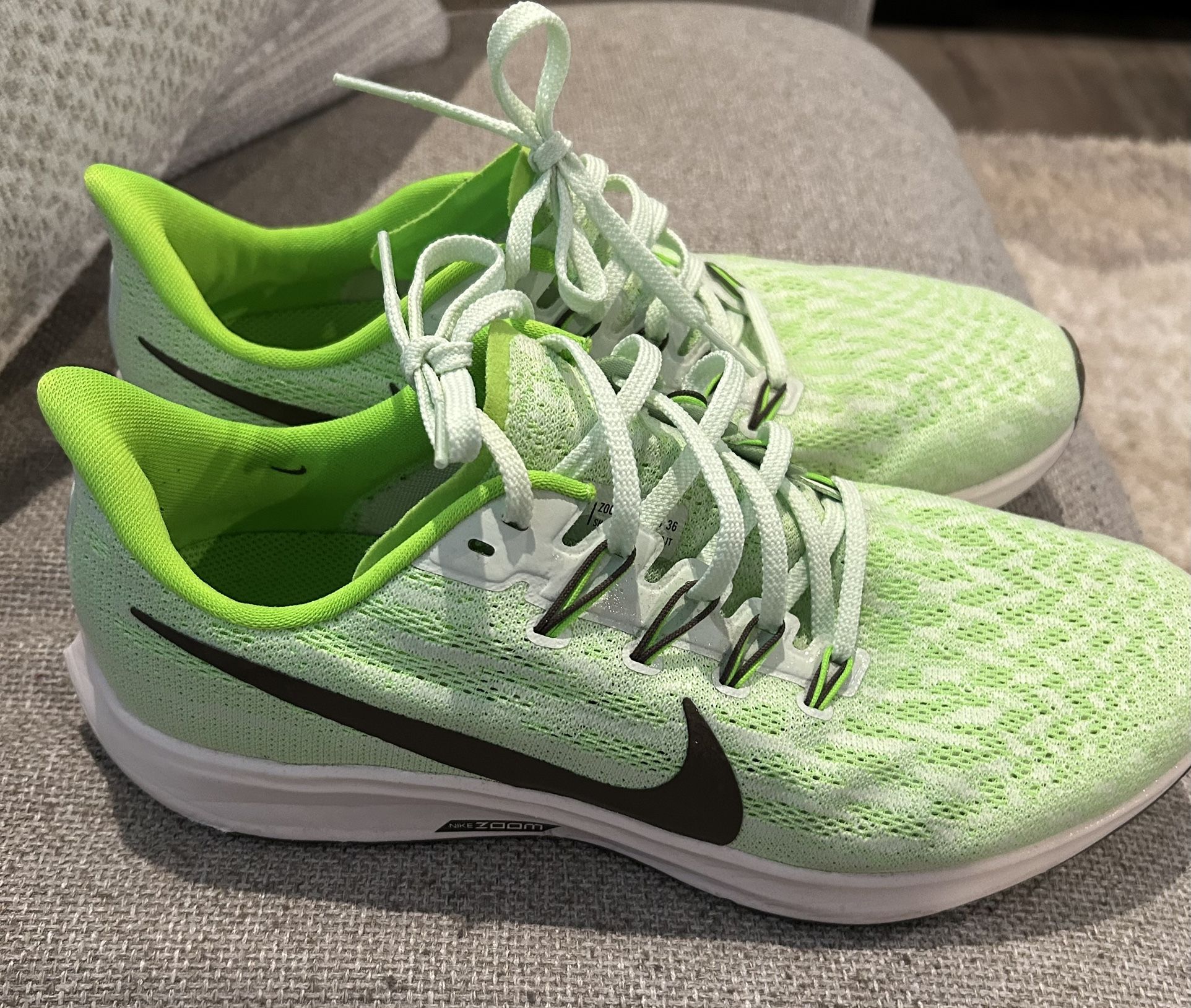 Mens Nike Zoom Pegasus 36 Athletic Shoes