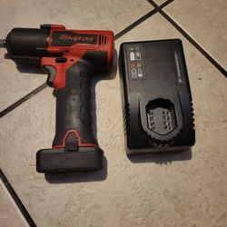 Snap On Tools 14.4v 3/8 Drive Brushless Impact Gun With Battery And Charger