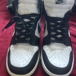 Size 13 Panda dunks 
