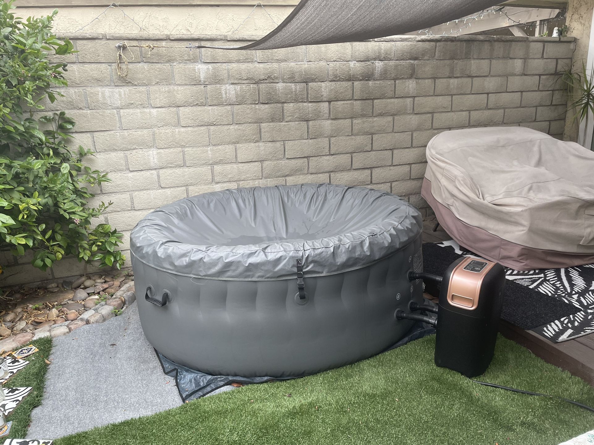GoPlus Inflatable Spa