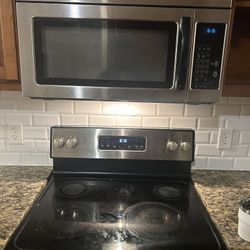 Whirlpool Stainless Steel Set