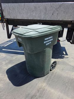 98g Green Roto Trash Can