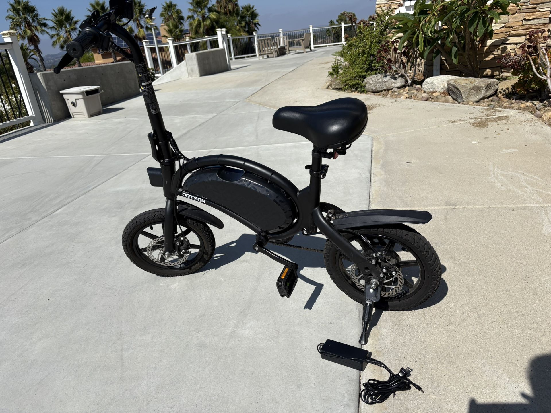 Jetson Bolt Pro Foldable E-bike