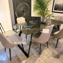 Modern 5 Piece Dining Table Set (table And 4 Chairs)