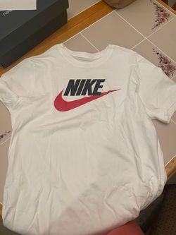 Men’s Large Nike Graphic T-Shirt White