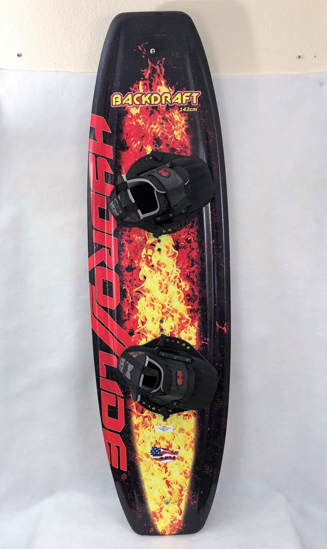2014 HydroSlide Backdraft Wakeboard 142 cm IDEAL Multi-Person SIZE / WEIGHT