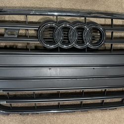 Audi B8.5 S4 Grill OEM