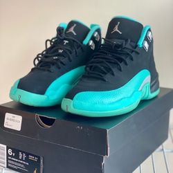 Jordan 12 Hyper Jade