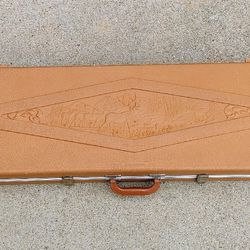 Vintage Long Gun case 53 long by 13 wide 25 bucks. Flight case with egg foam.