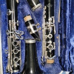 Pedler Wood Clarinet Y Conn Clarinet