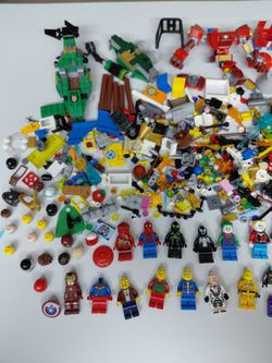 Lego Minifigures & Accessories
