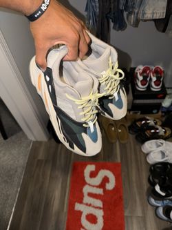 Yeezy 700 Waverunner 