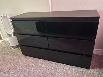 Black Dresser