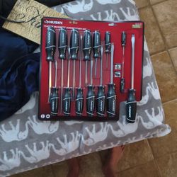 15  Magnetic Screwdrivers 
