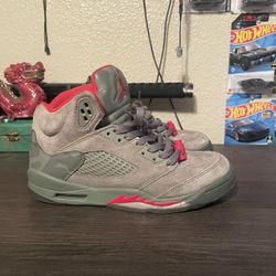 Y. 6.5 Air Jordan Shoes 