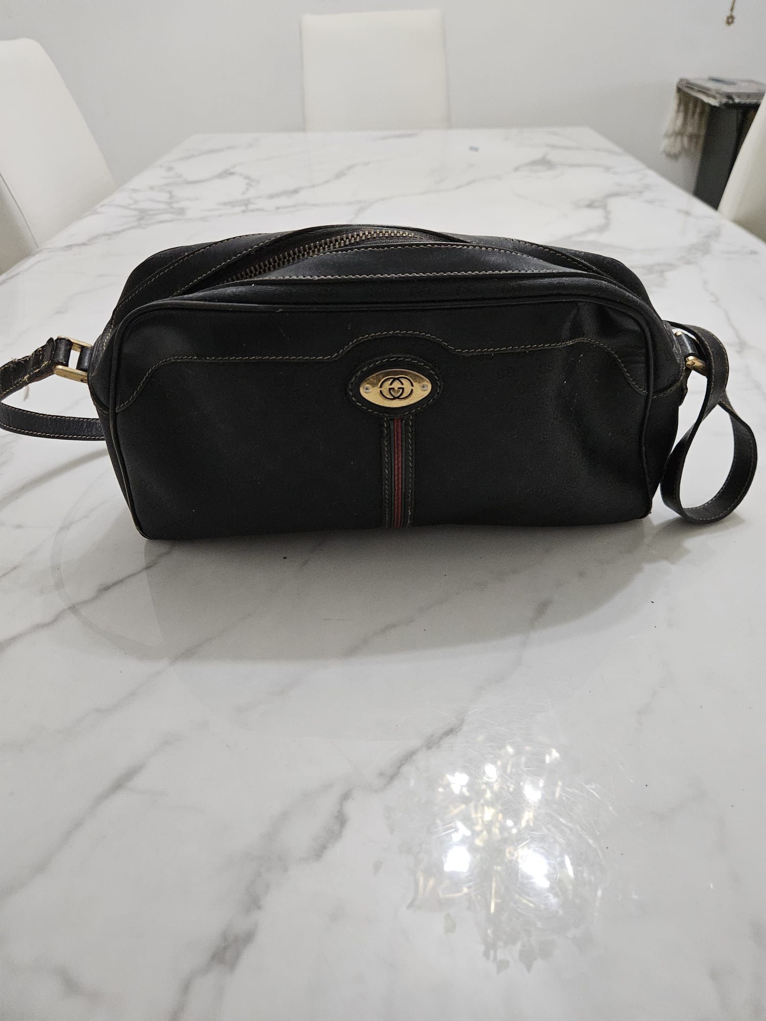 Vintage GUCCI Shoulder Bag – 1980s-1990s Authentic Gucci Accessory Collection
