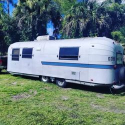 1969 Avion T-28 travelcader