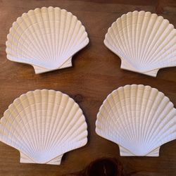 4 Shell Appetizer Or Entertaining Plates