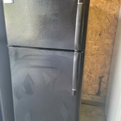 BLACK REFRIGERATOR 
