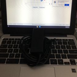 HP Chromebook 11 G3 EE - Fully functional w/charger!