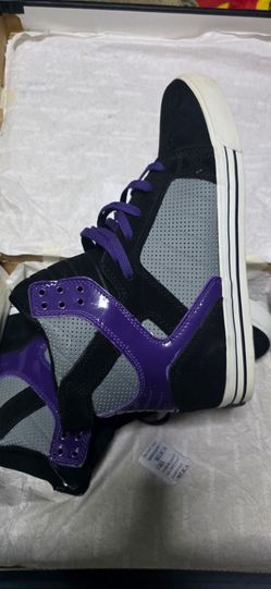 Supras  size 11. And .12.    $40 for both pairs