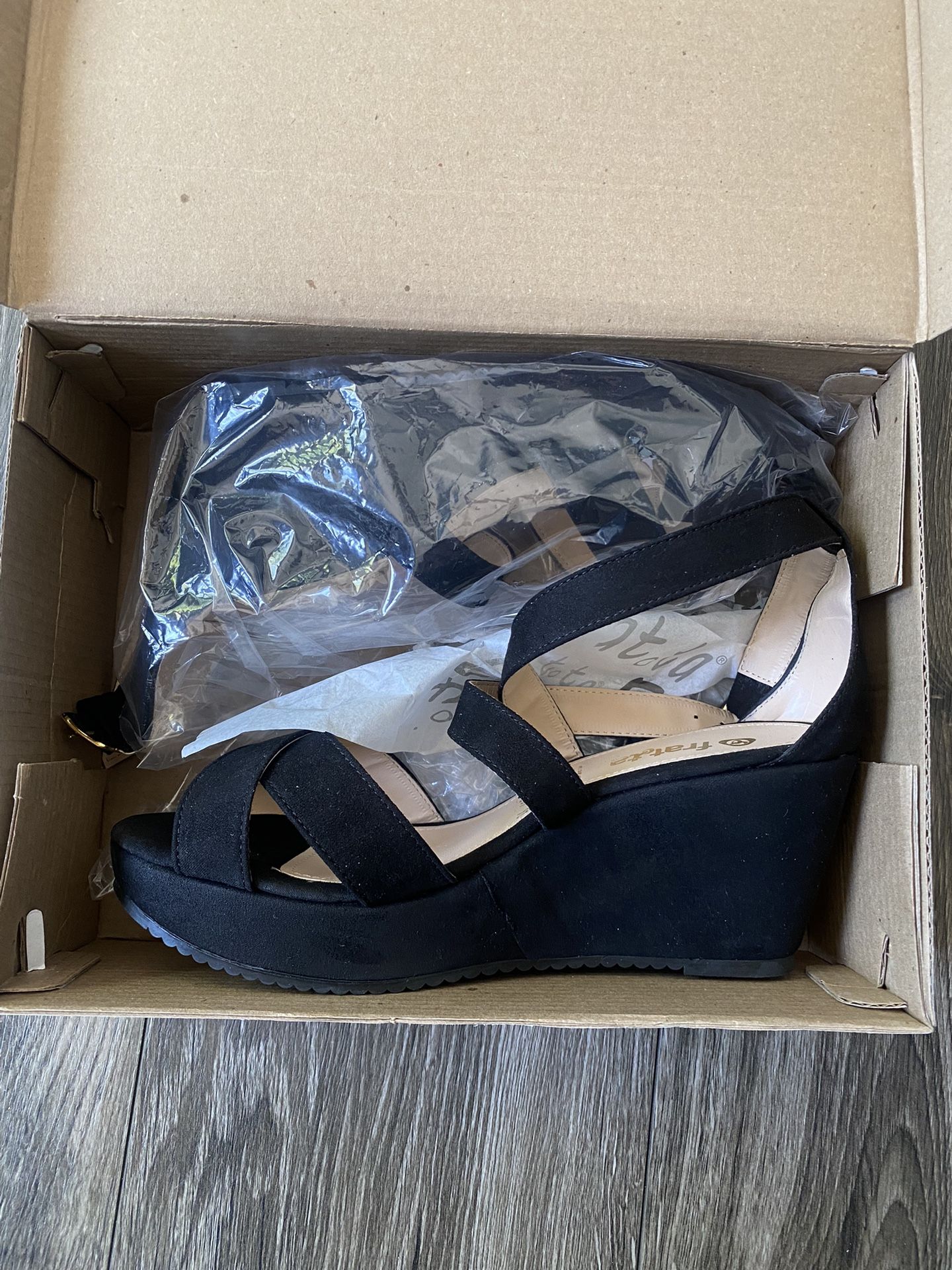 Fratta- Black Wedge Heels