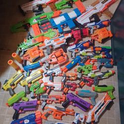 40 Nerf Gun Toys