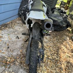 125cc Dirt bike (desc)