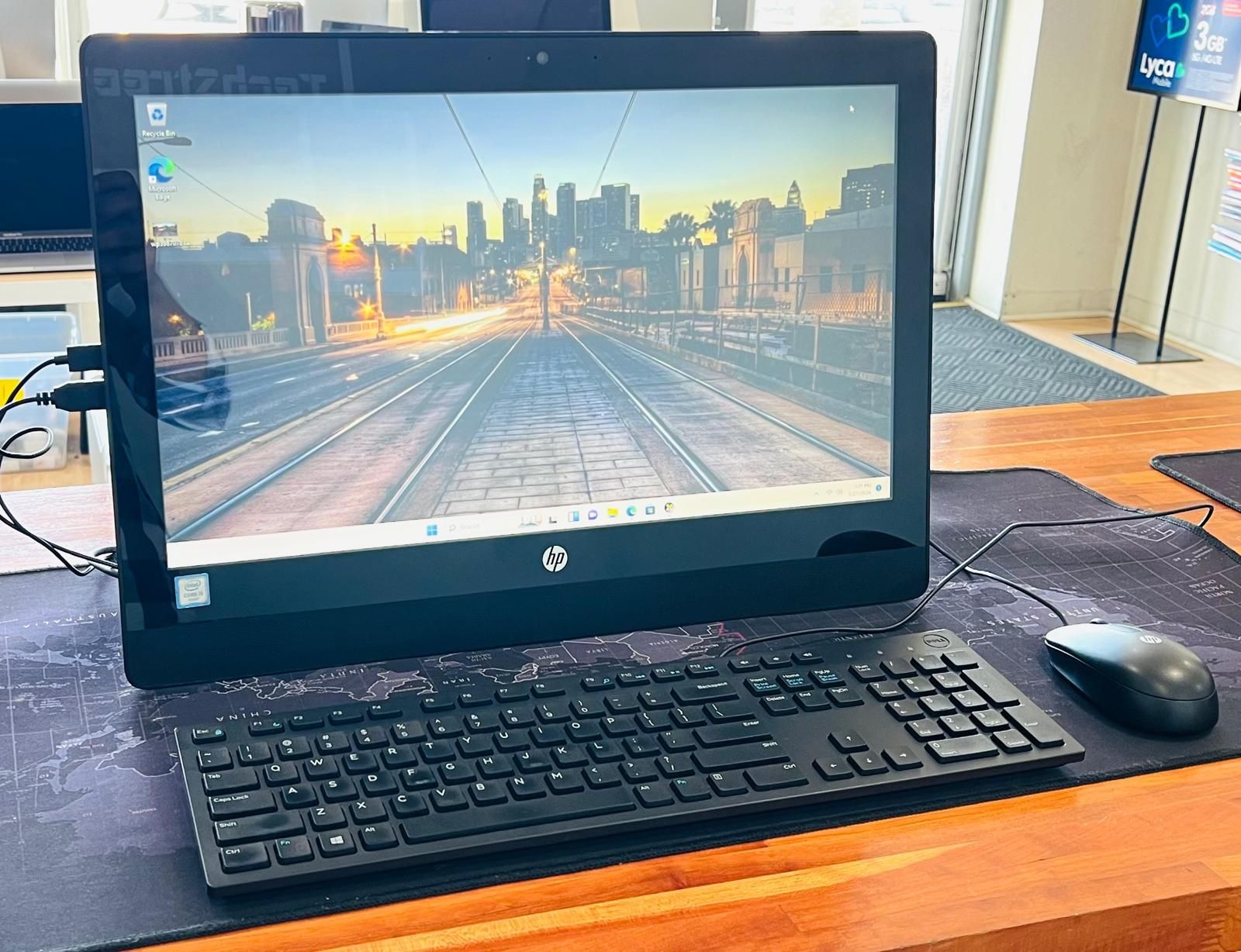 HP ProOne 400 G2 20” TouchScreen 3.2Ghz Core i5 16GB RAM 256GB SSD ALL IN ONE PC